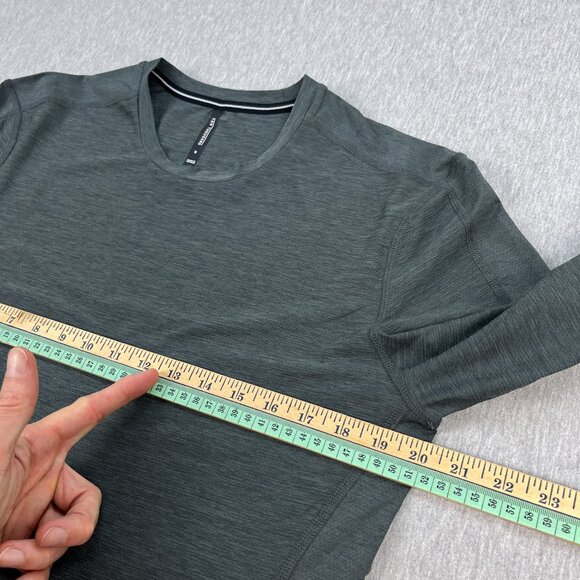 Ten Thousand Versatile Shirt Mens S Long Sleeve Heather Gray Mesh Training Crew - Picture 8 of 10